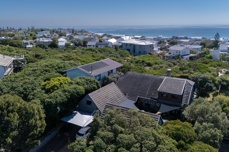 5 Bedroom Property for Sale in Kommetjie Western Cape